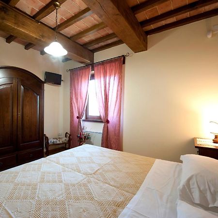 ホテルAgriturismo La Cima グッビオ エクステリア 写真
