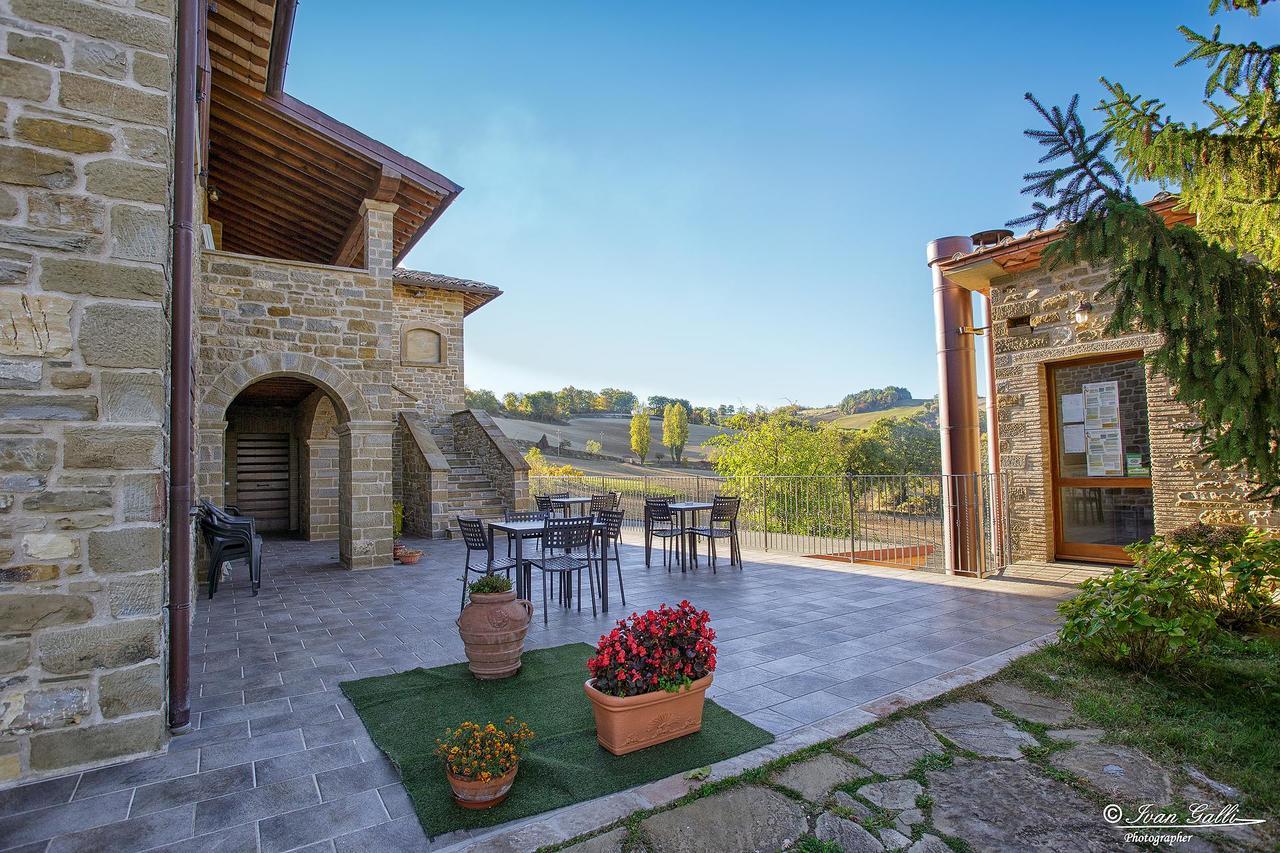 ホテルAgriturismo La Cima グッビオ エクステリア 写真