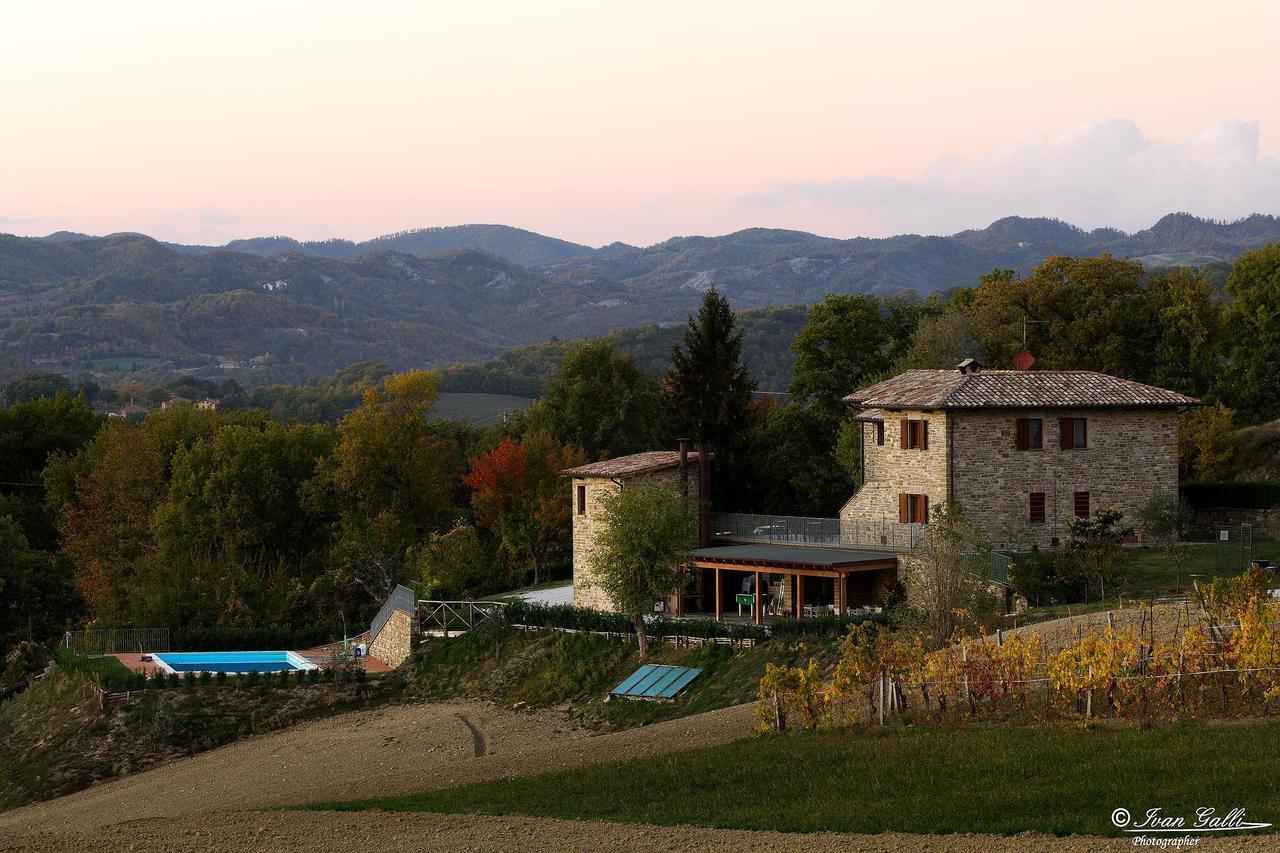 ホテルAgriturismo La Cima グッビオ エクステリア 写真